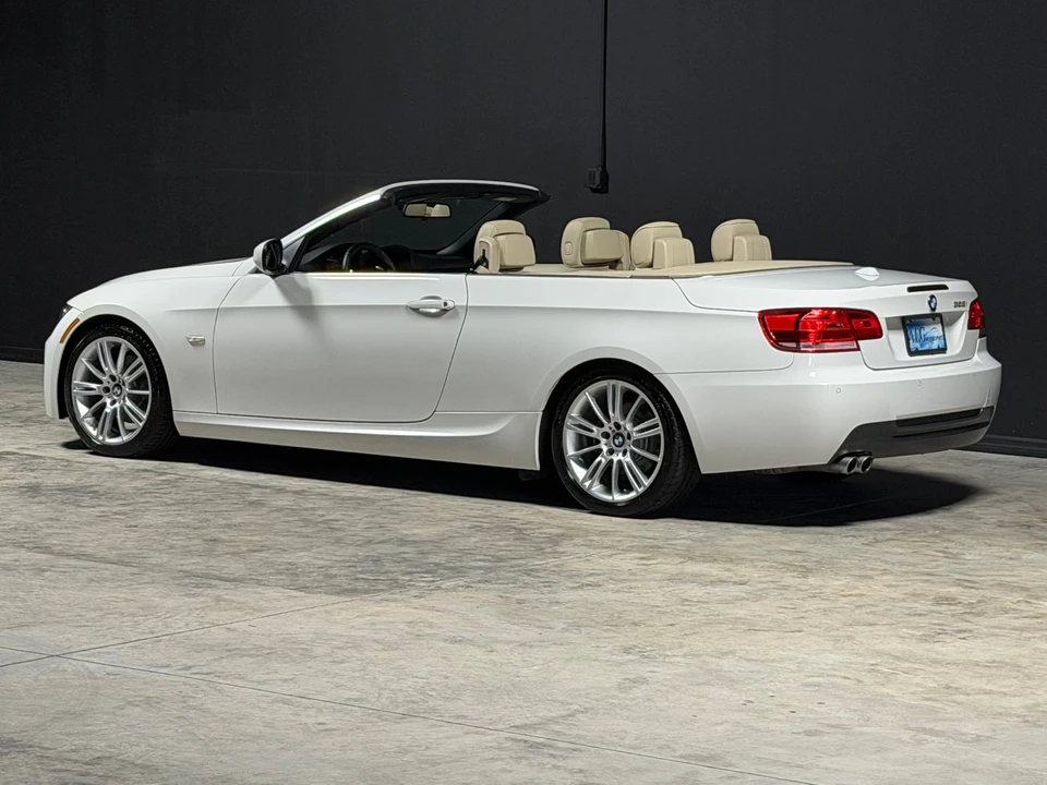 2010 BMW E93 3 Series Convertible - Image 28 of 31