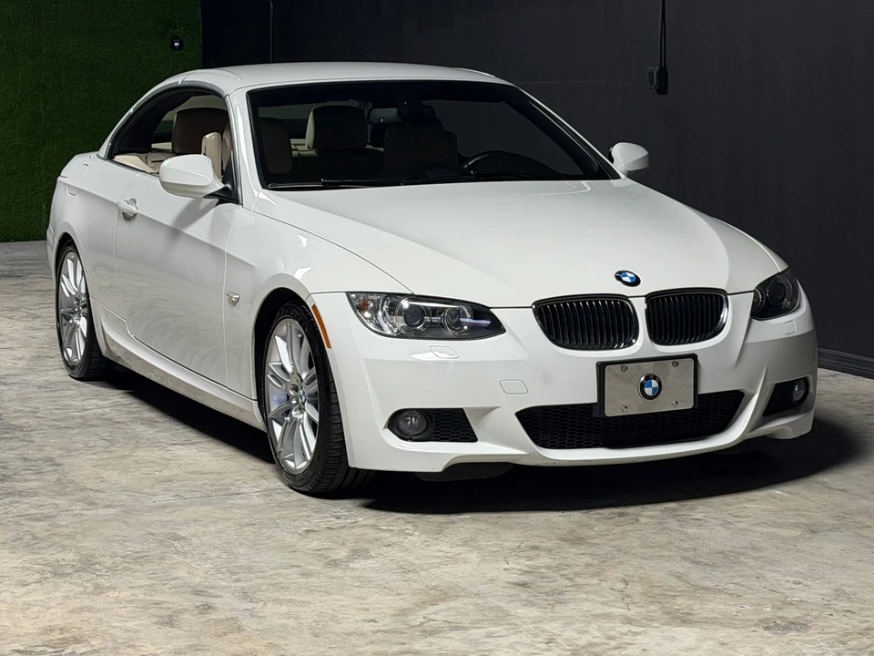 2010 BMW E93 3 Series Convertible - Image 23 of 31