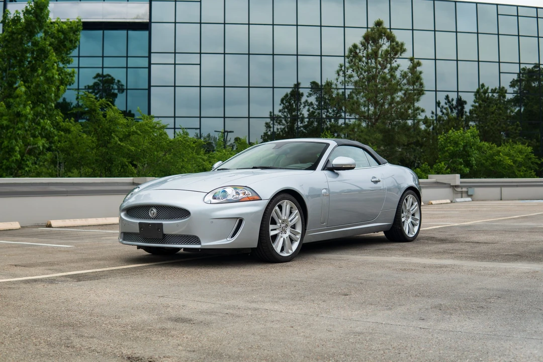 2010 Jaguar X150 XKR - Image 2 of 31