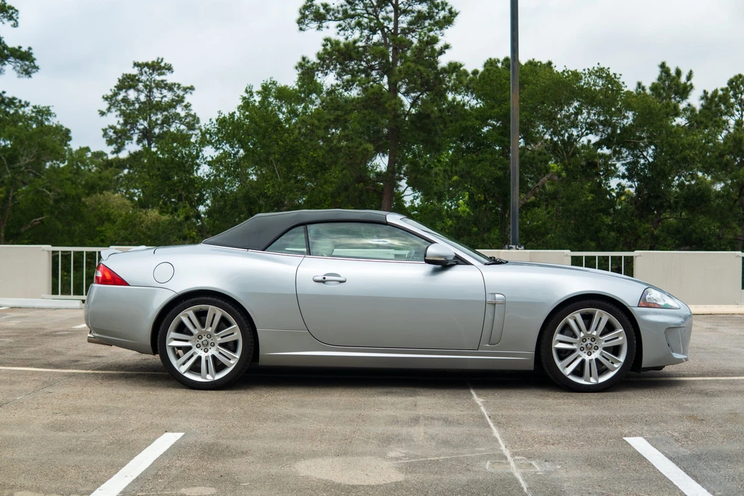 2010 Jaguar X150 XKR - Image 11 of 31