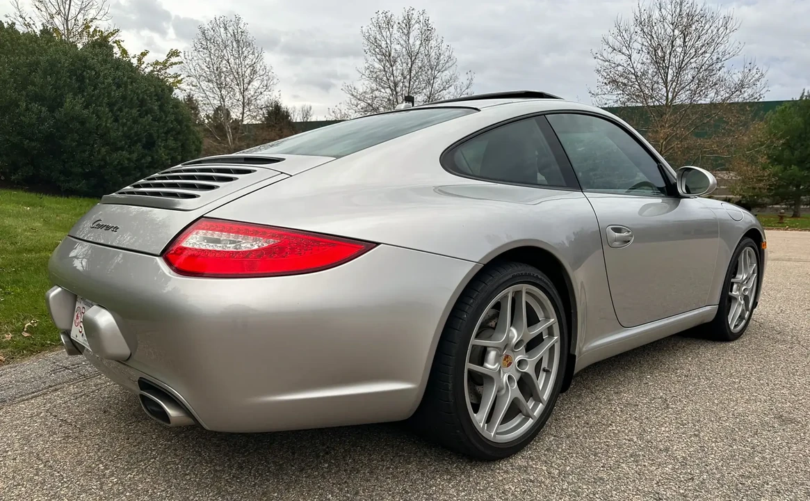 2010 Porsche 997 Carrera - Image 6 of 6