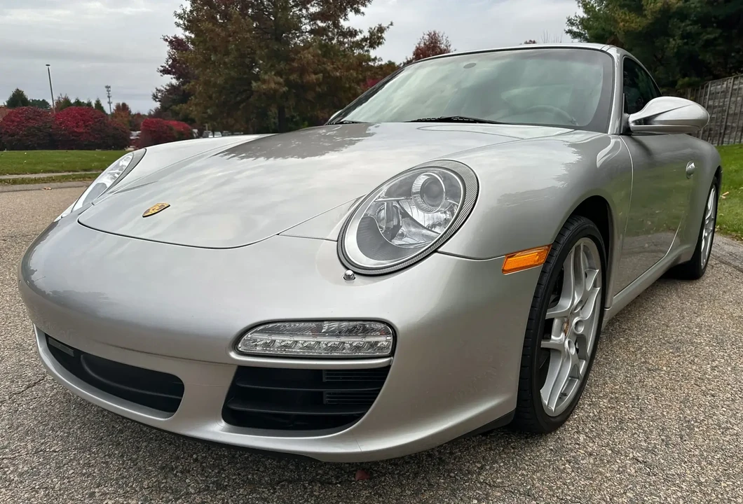 2010 Porsche 997 Carrera - Image 2 of 6