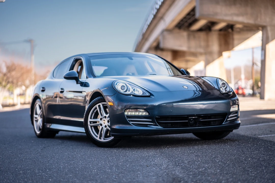 2010 Porsche 970 Panamera 4S - Image 26 of 31