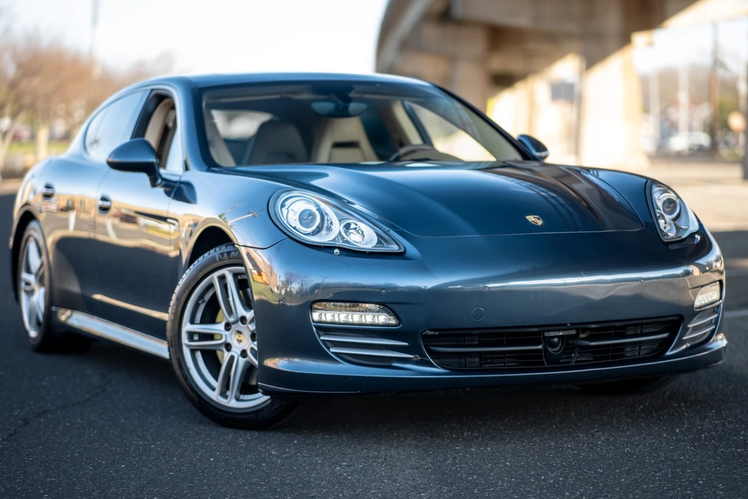 2010 Porsche 970 Panamera 4S - Image 29 of 31