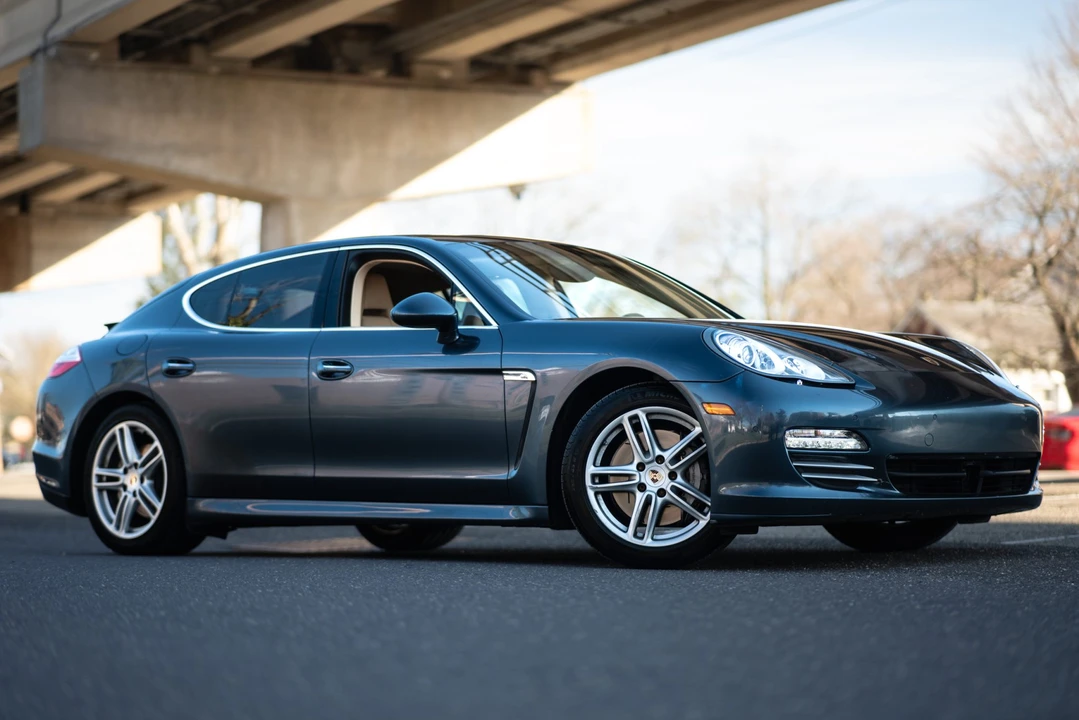 2010 Porsche 970 Panamera 4S - Image 22 of 31