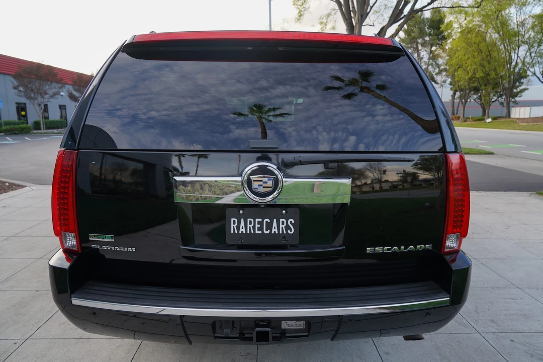 2011 Cadillac Escalade & EXT 3rd Gen - Image 7 of 31