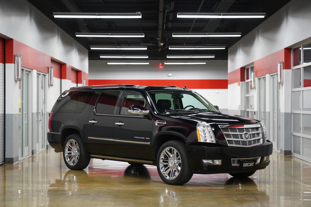 2011 Cadillac Escalade & EXT 3rd Gen - Image 18 of 31