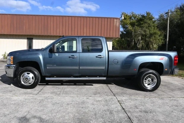 2011 Chevrolet Silverado Heavy Duty 2nd Gen - Image 3 of 7