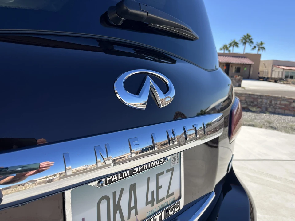 2011 Infiniti QX80 - Image 29 of 31