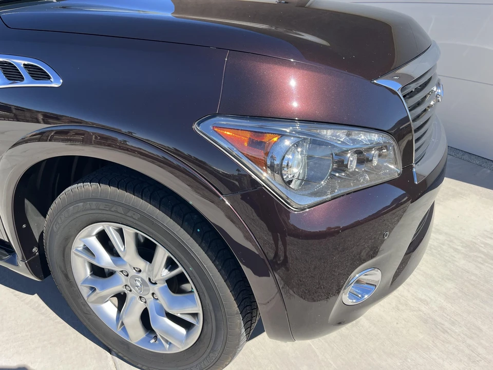 2011 Infiniti QX80 - Image 20 of 31