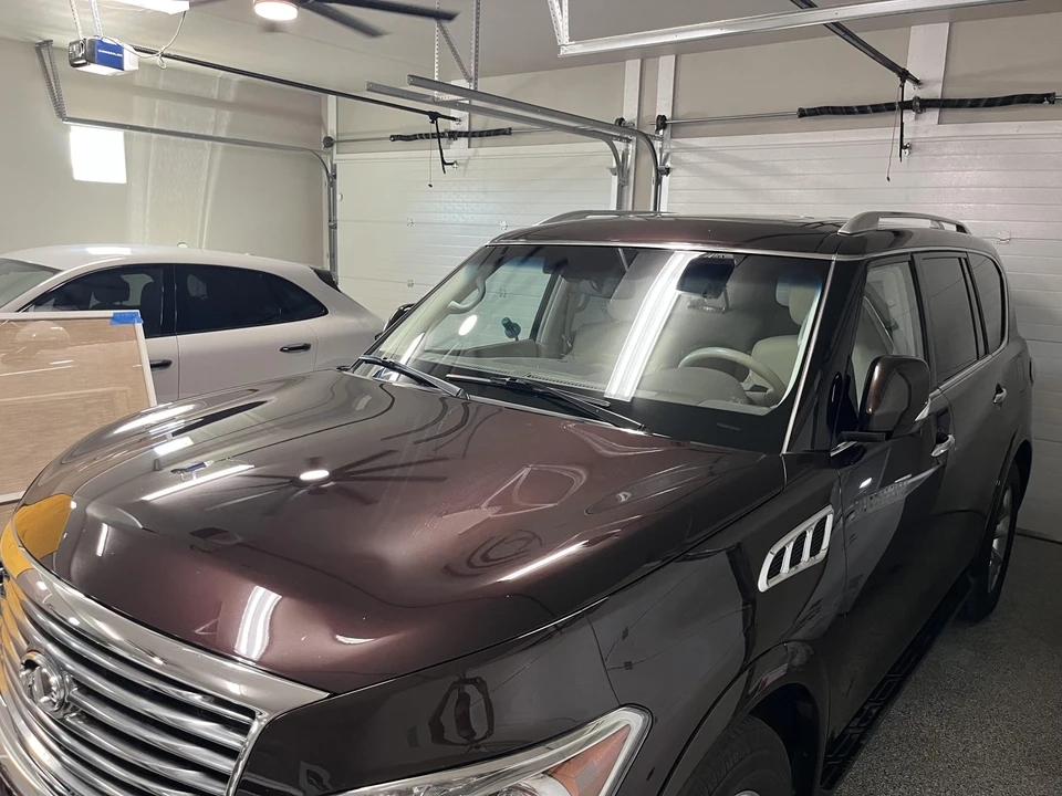 2011 Infiniti QX80 - Image 15 of 31