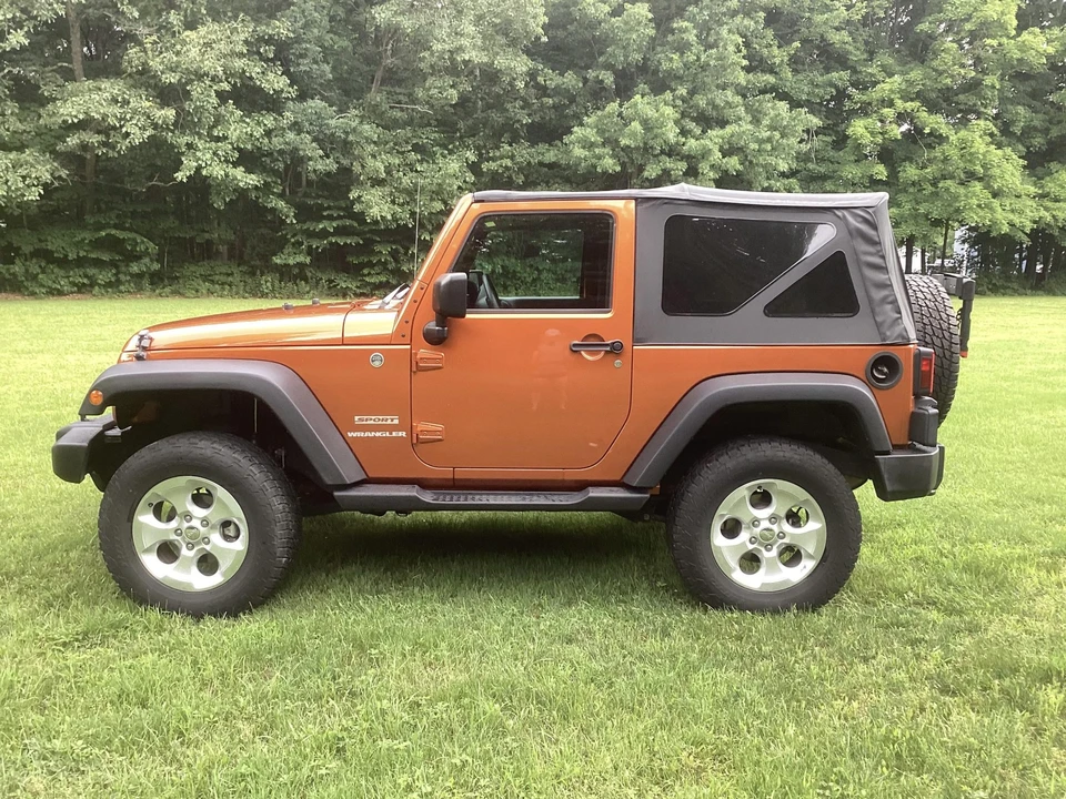 2011 Jeep JK Wrangler - Image 4 of 31
