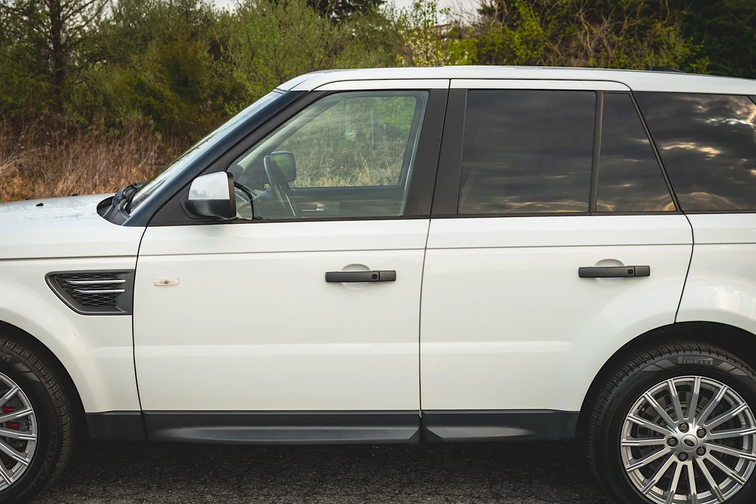2011 Land Rover Range Rover L322 - Image 27 of 31