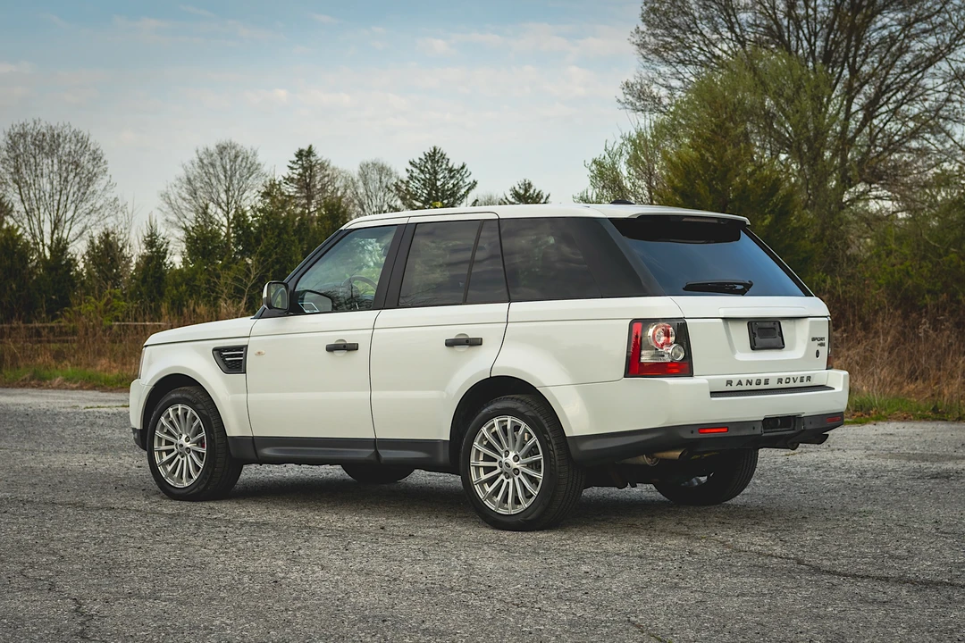 2011 Land Rover Range Rover L322 - Image 18 of 31
