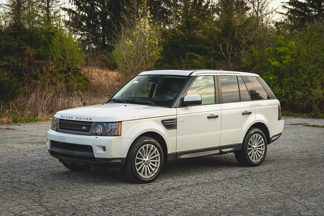 2011 Land Rover Range Rover L322 - Image 6 of 31