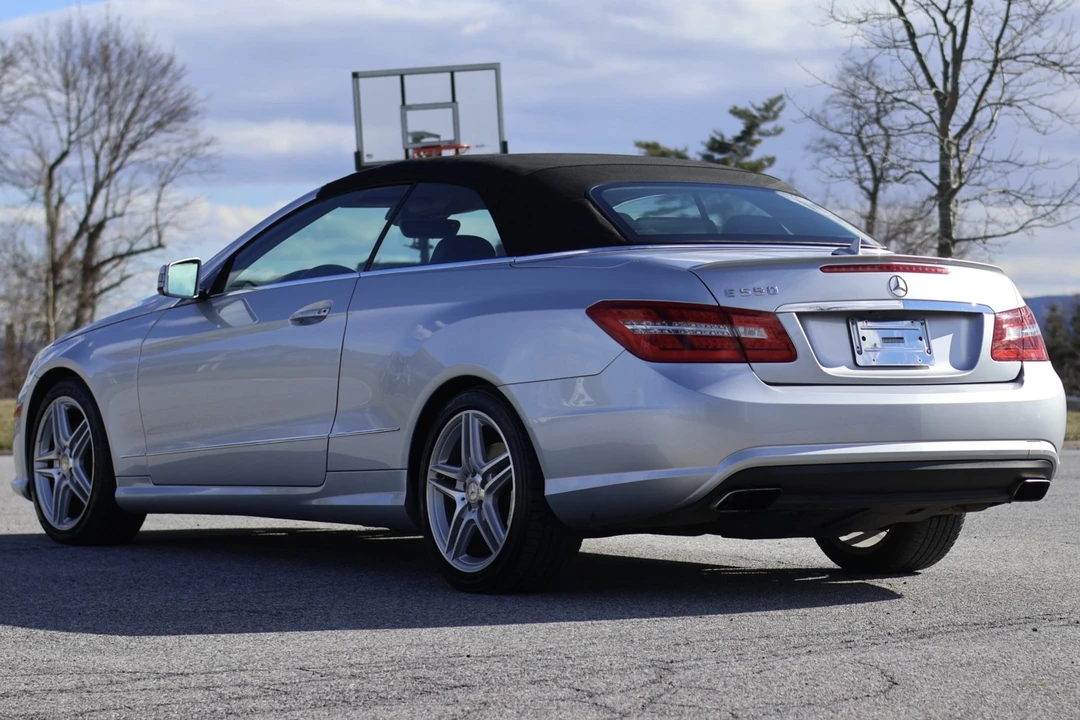 2011 Mercedes-Benz C207/A207 E-Class Coupe & Convertible - Image 2 of 7