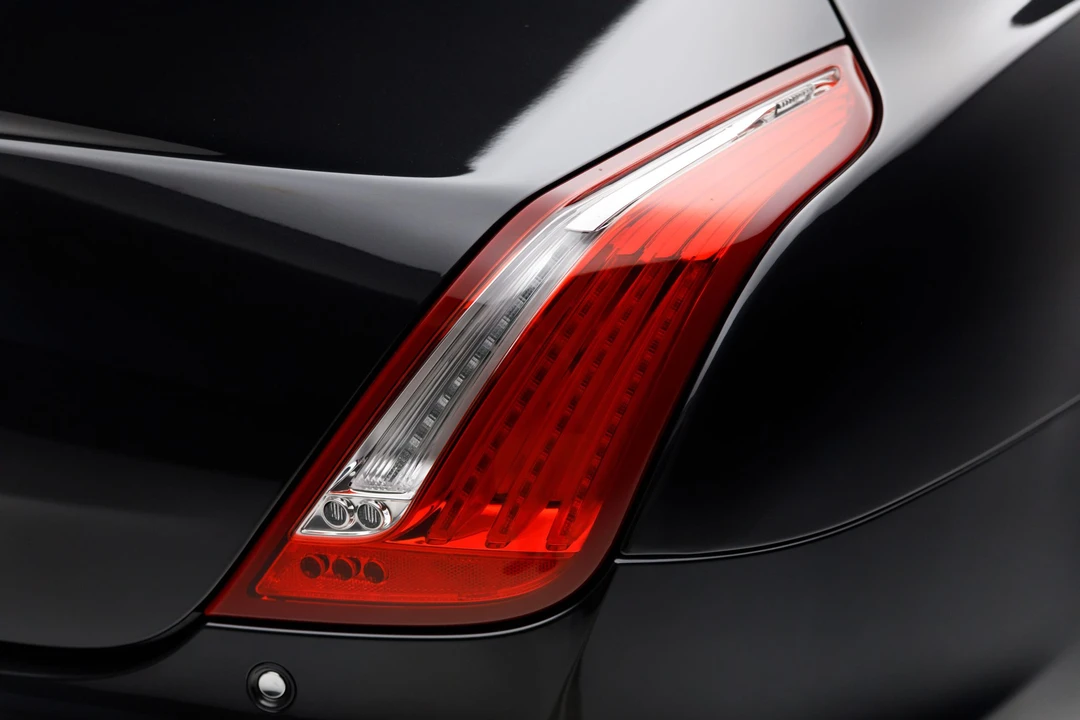 2012 Jaguar X351 XJ - Image 28 of 31