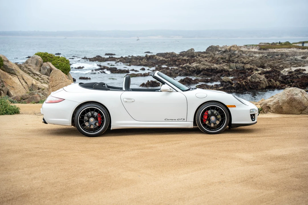 2012 Porsche 997 Carrera - Image 16 of 31