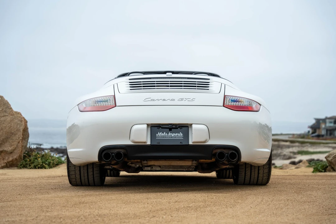 2012 Porsche 997 Carrera - Image 26 of 31