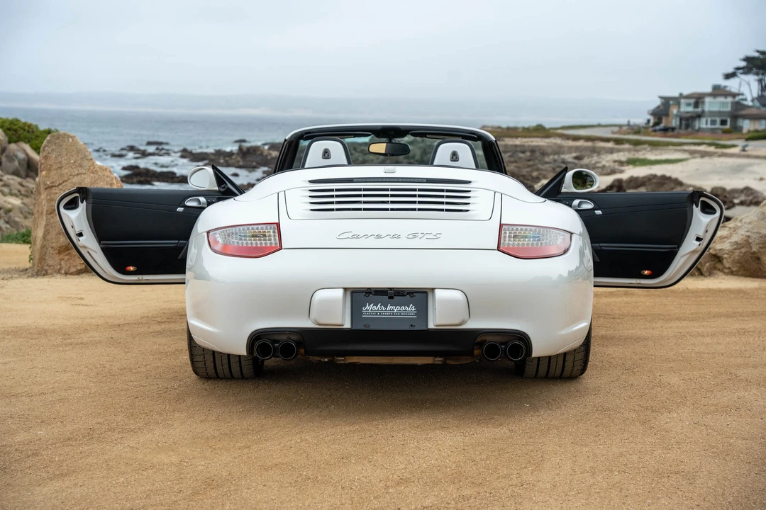 2012 Porsche 997 Carrera - Image 30 of 31