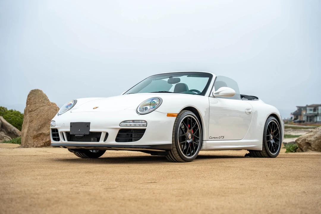 2012 Porsche 997 Carrera - Image 2 of 31