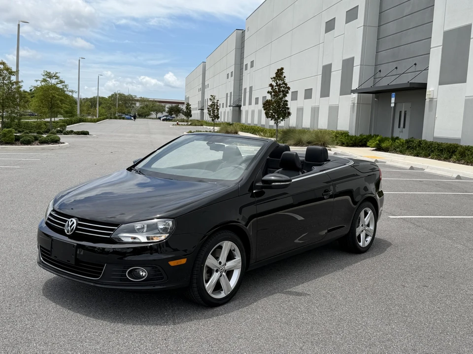 2012 Volkswagen Eos - Image 7 of 31