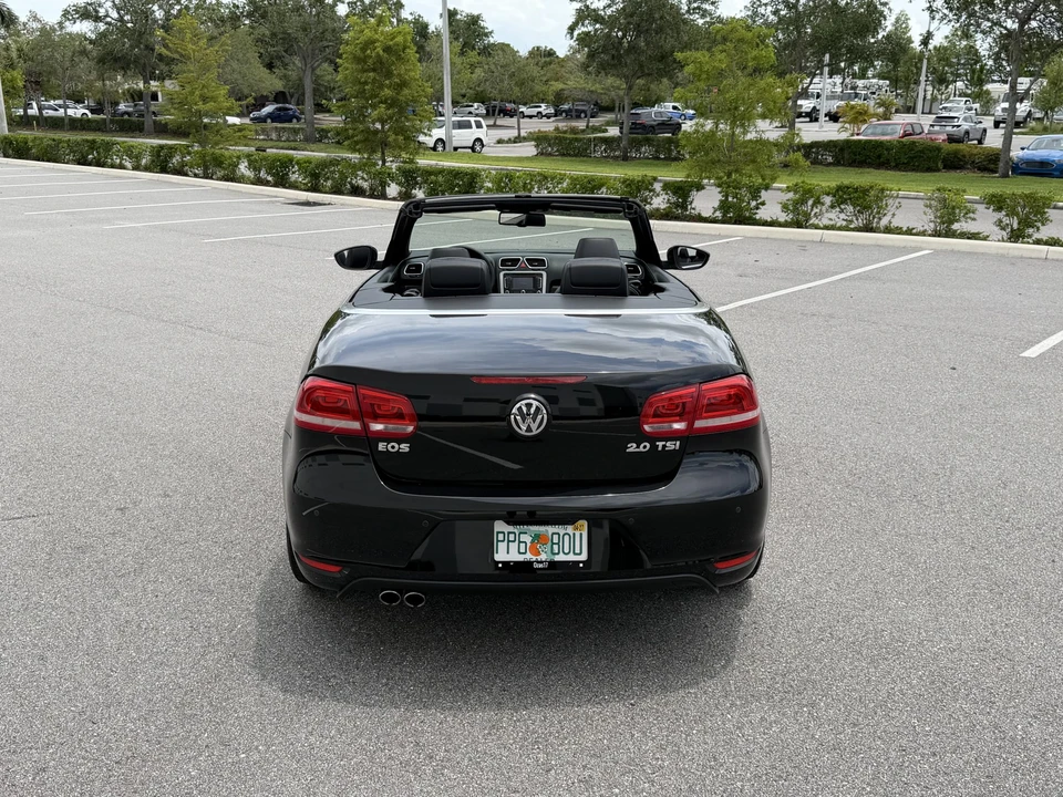 2012 Volkswagen Eos - Image 13 of 31