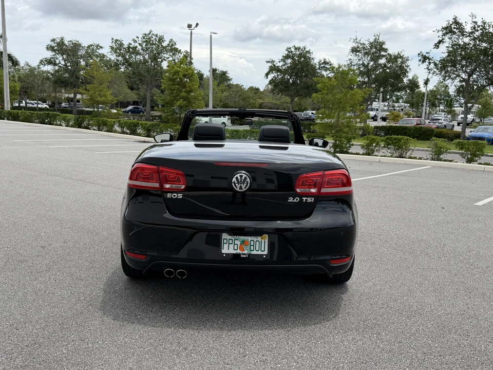 2012 Volkswagen Eos - Image 12 of 31