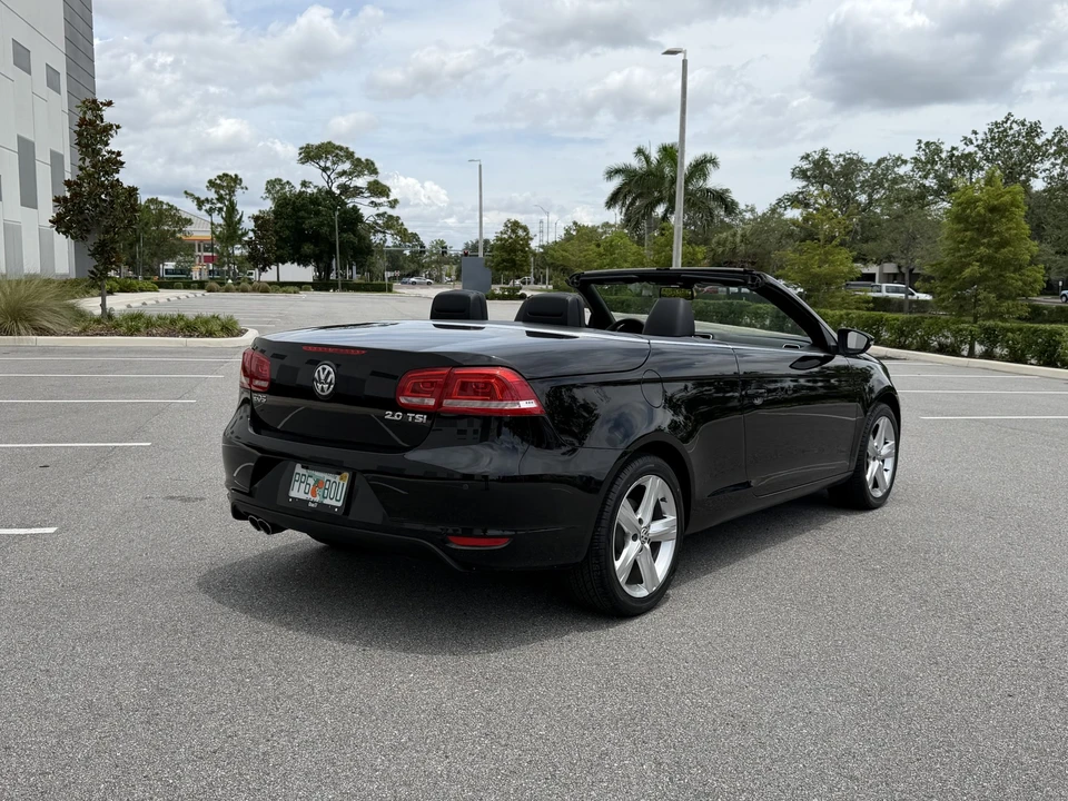 2012 Volkswagen Eos - Image 15 of 31