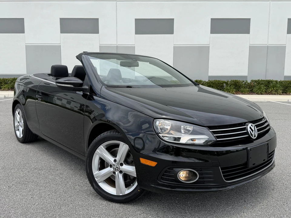 2012 Volkswagen Eos - Image 24 of 31