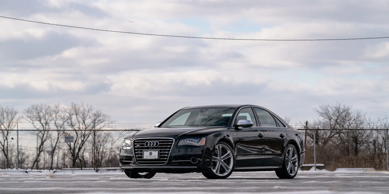 2013 Audi D4 S8 - Image 2 of 31
