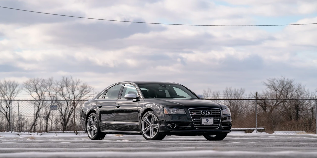 2013 Audi D4 S8 - Image 7 of 31