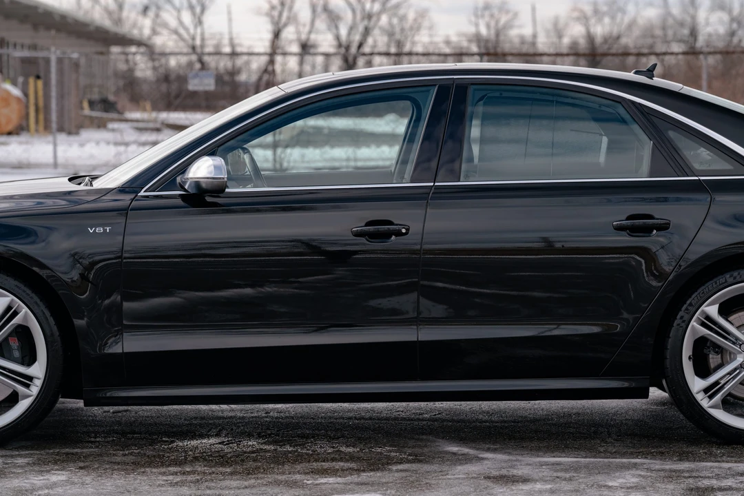 2013 Audi D4 S8 - Image 28 of 31