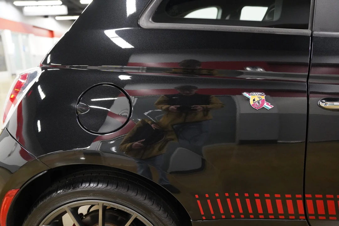 2013 Fiat Abarth 500 - Image 27 of 31