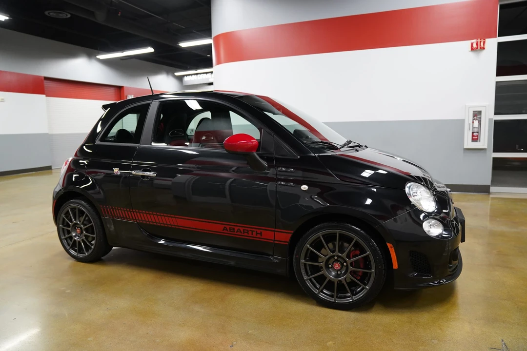 2013 Fiat Abarth 500 - Image 10 of 31