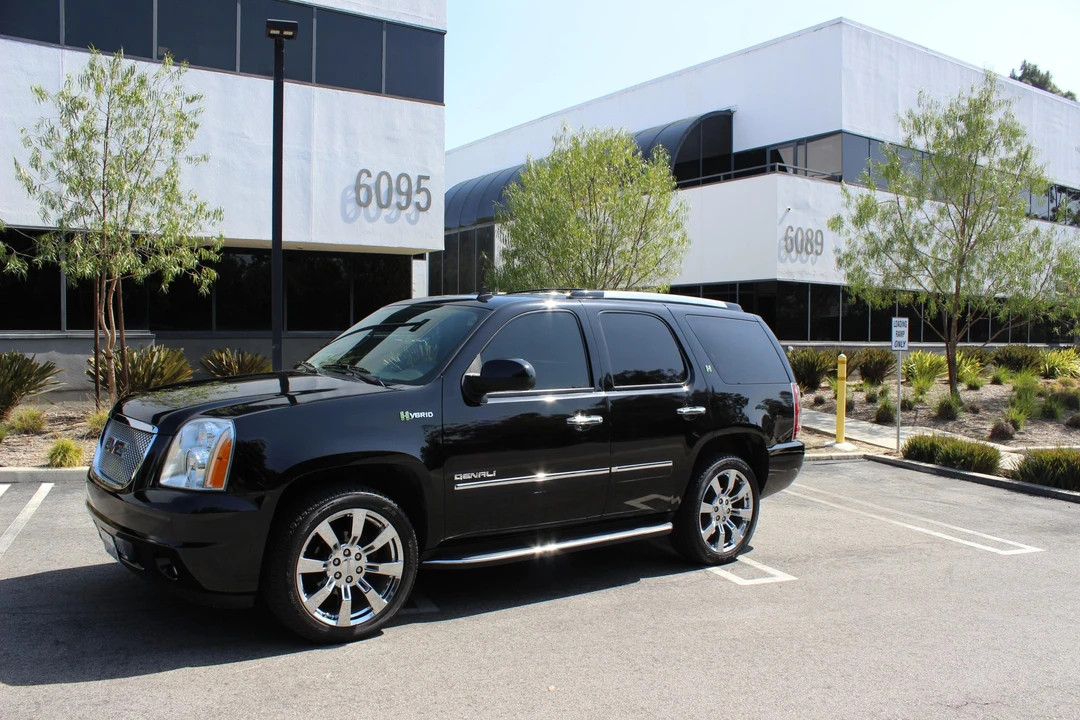 2013 GMC Yukon 3rd Gen - Image 4 of 31
