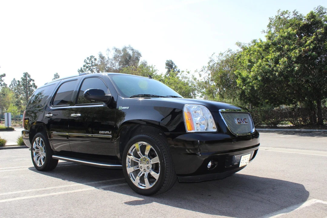 2013 GMC Yukon 3rd Gen - Image 18 of 31