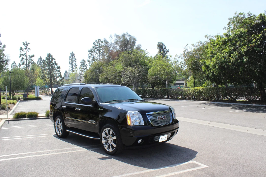 2013 GMC Yukon 3rd Gen - Image 17 of 31