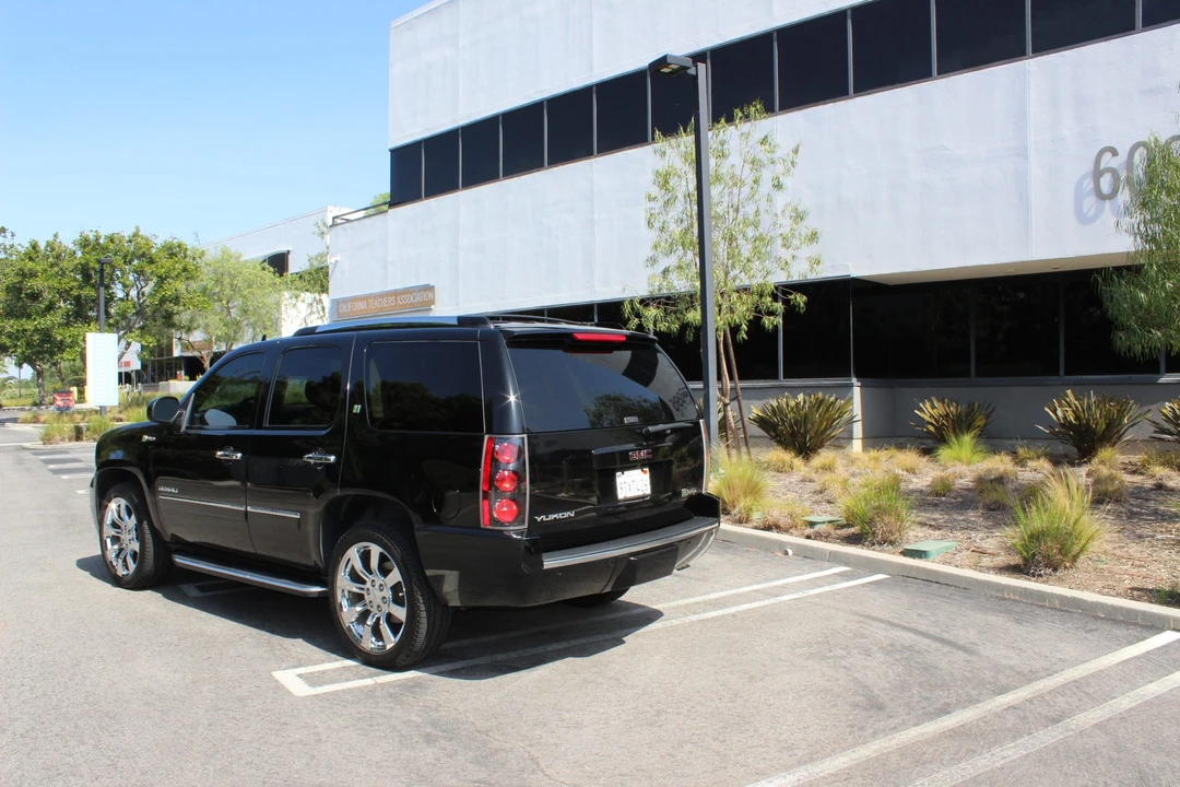2013 GMC Yukon 3rd Gen - Image 8 of 31