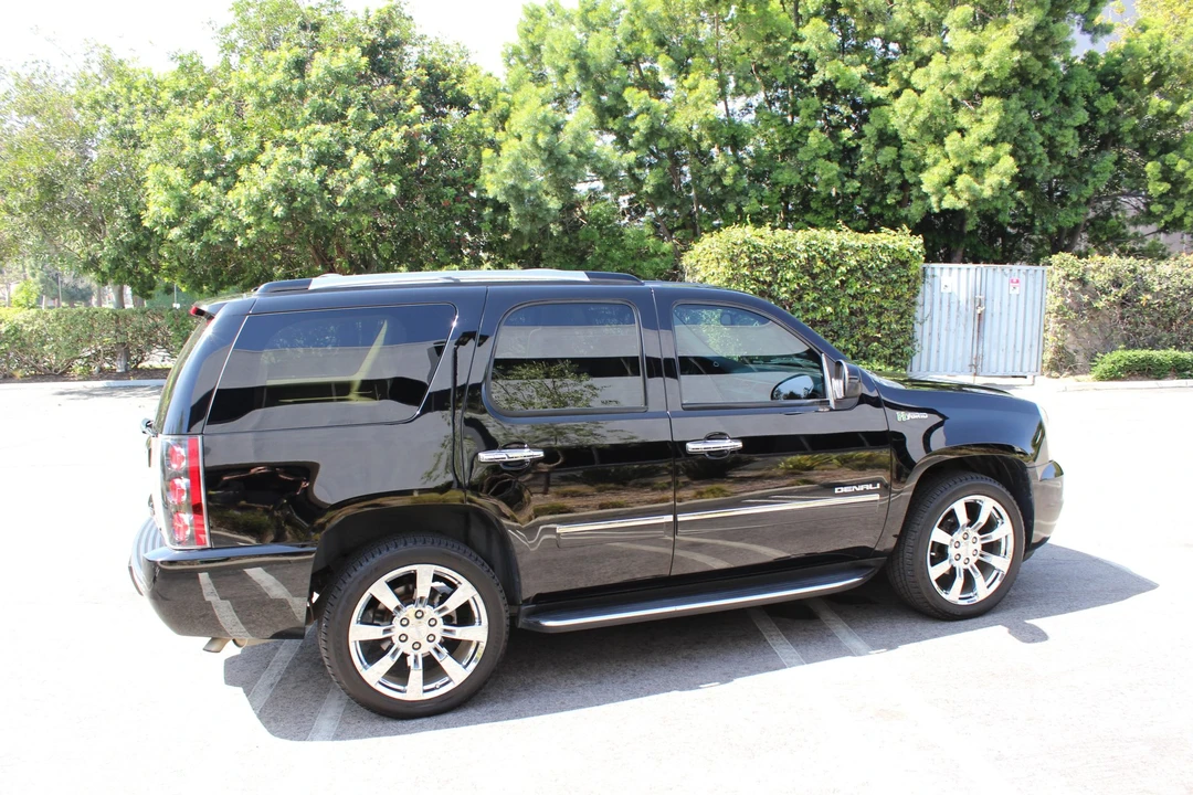 2013 GMC Yukon 3rd Gen - Image 15 of 31