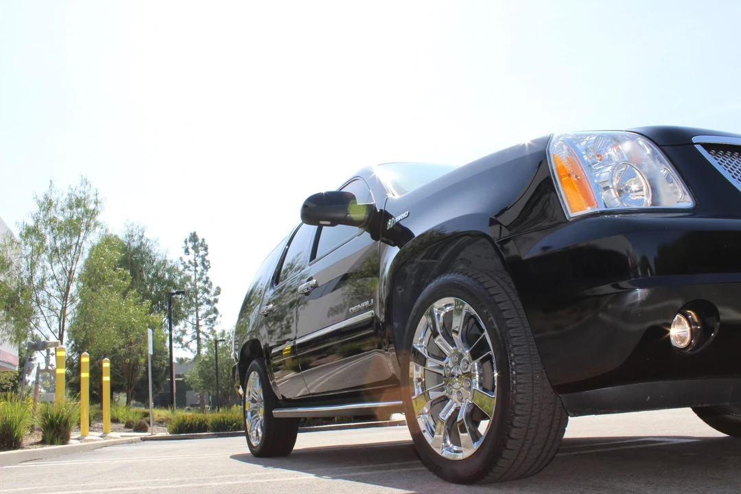2013 GMC Yukon 3rd Gen - Image 26 of 31