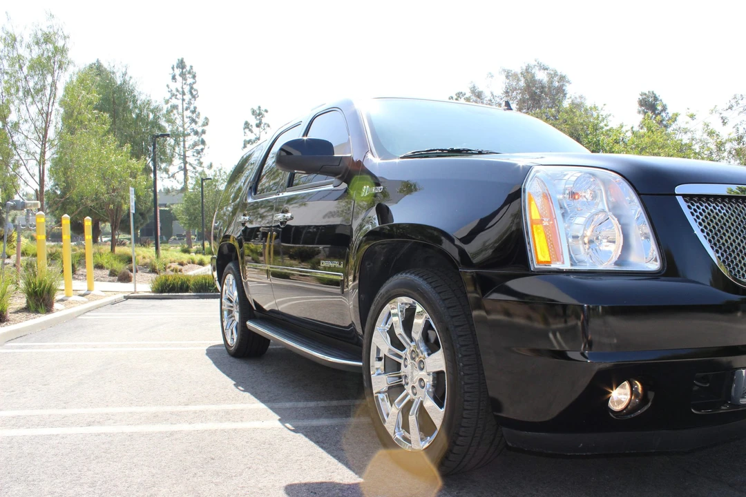 2013 GMC Yukon 3rd Gen - Image 24 of 31