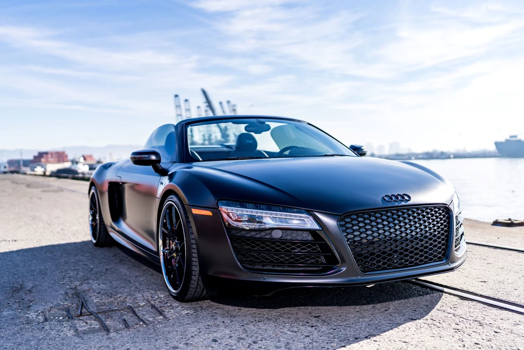 2014 Audi 42 R8 - Image 9 of 31