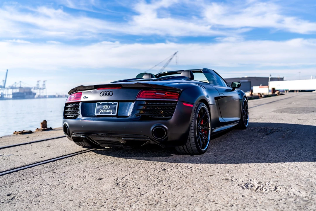 2014 Audi 42 R8 - Image 17 of 31