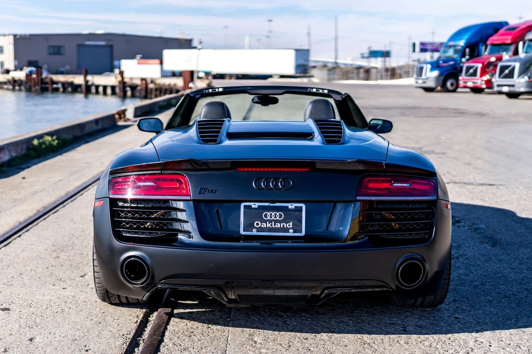2014 Audi 42 R8 - Image 18 of 31