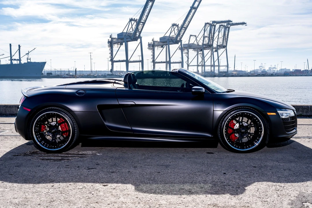 2014 Audi 42 R8 - Image 13 of 31