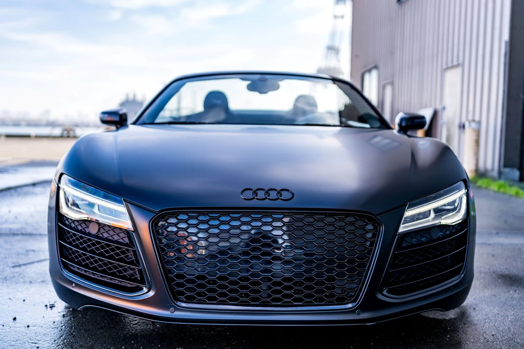 2014 Audi 42 R8 - Image 7 of 31