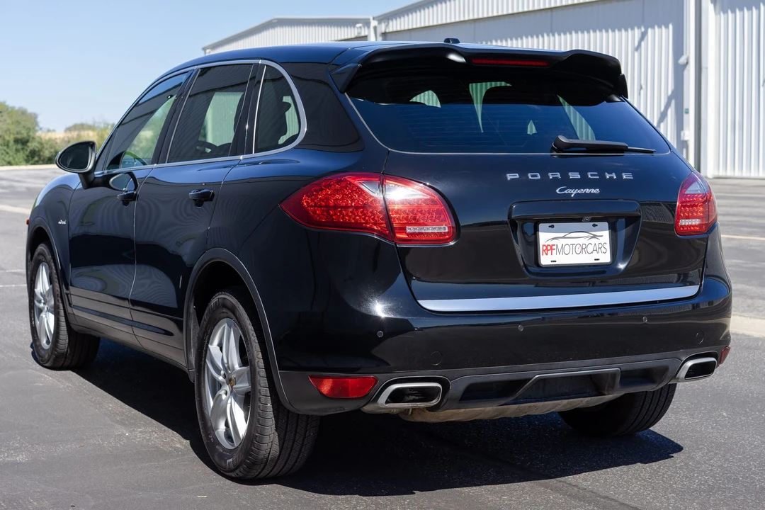 2014 Porsche 958 Cayenne Diesel - Image 14 of 31