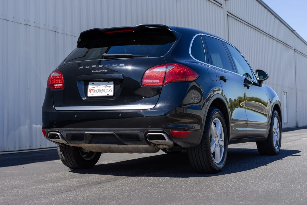 2014 Porsche 958 Cayenne Diesel - Image 19 of 31