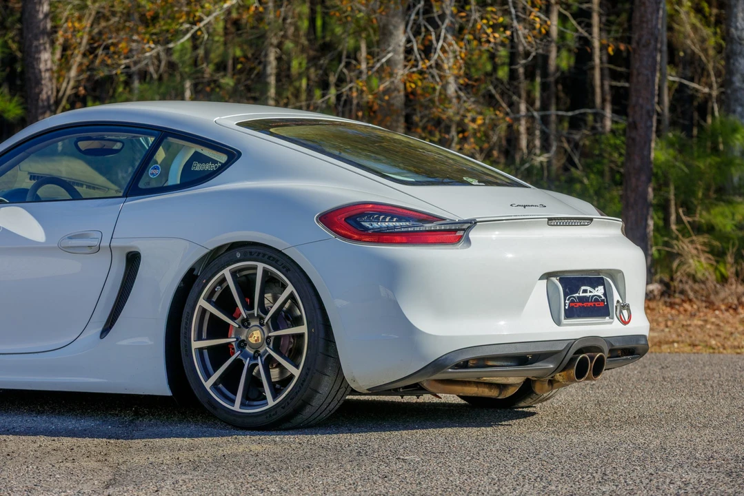 2014 Porsche 981 Cayman S - Image 18 of 31
